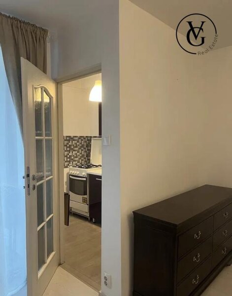 Costin Georgian Garsoniera cu balcon - Metrou Costin Georgian